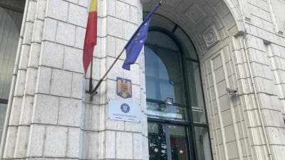 S&P menține ratingul de țară la BBB-
