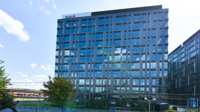 BCR a scumpit creditele ipotecare pentru clienții cu venituri mici